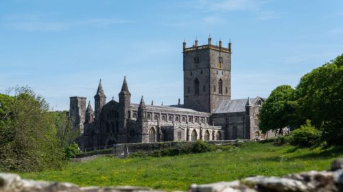 Guided Driver Tours with partner Shan Eastwood